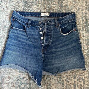 Abercrombie High Rise Dad Jean Shorts - Size 30/10